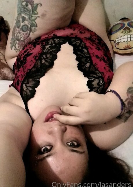 Naken lekkede OnlyFans-bilde av Lasanders