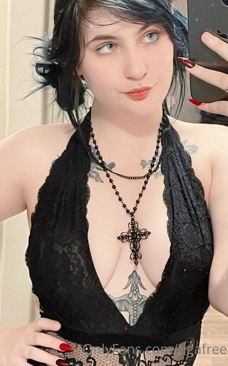 Обнаженная фотография утечки OnlyFans от Dgafree