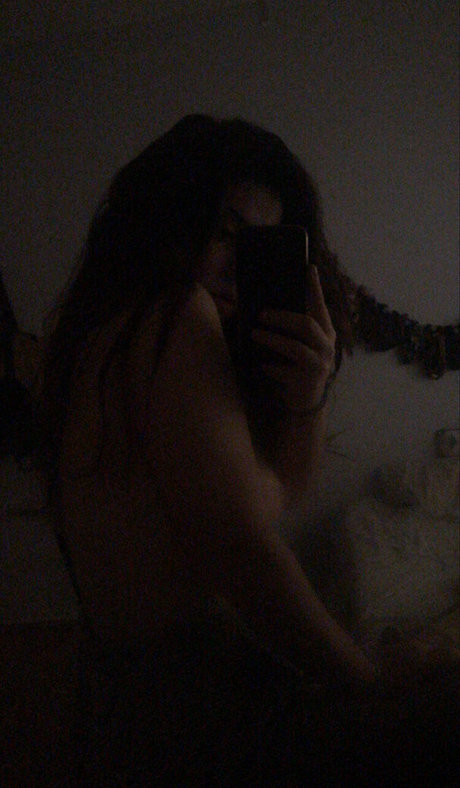 Naken lekkede OnlyFans-bilde av Madelinerosess