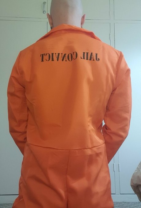 Naken lekkede OnlyFans-bilde av Alleycatman