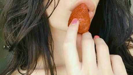Nagie wyciekłe zdjęcie OnlyFans od Georgiana011free
