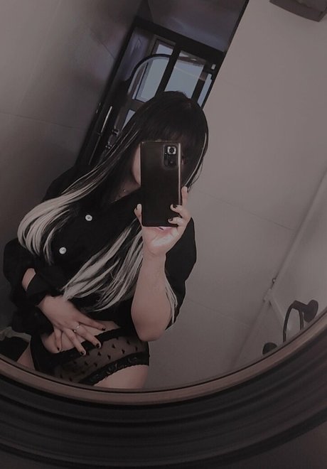Nagie wyciekłe zdjęcie OnlyFans od Sharyndoll