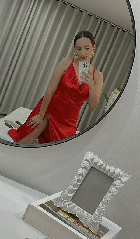 Dulceprada OnlyFans 유출 누드 사진