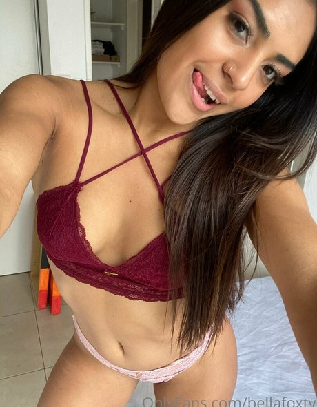 Foto di nudo di fuga di OnlyFans di Bellafoxtv
