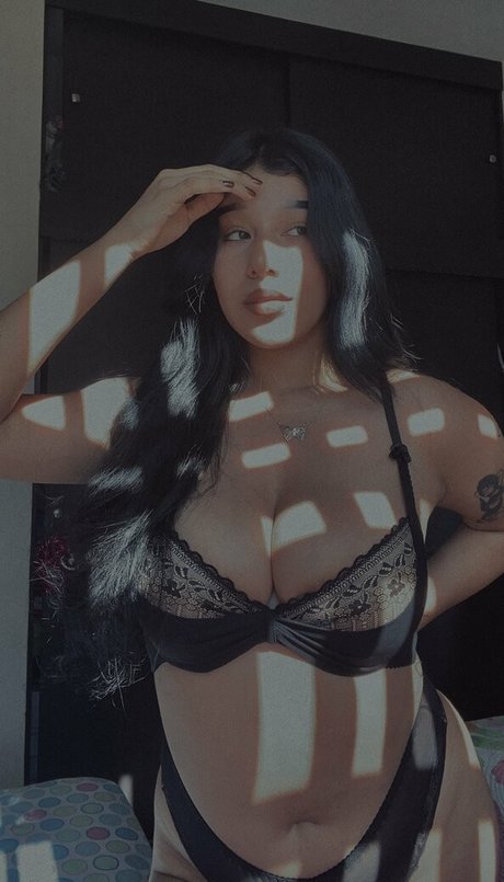 Alaston vuotanut OnlyFans-kuva Amywinos10