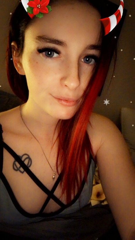Nahá fotka uniklých OnlyFans od Miniloupxxx