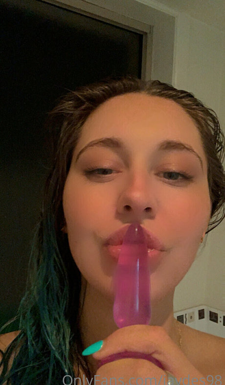 Naken lekkede OnlyFans-bilde av Jaydes98