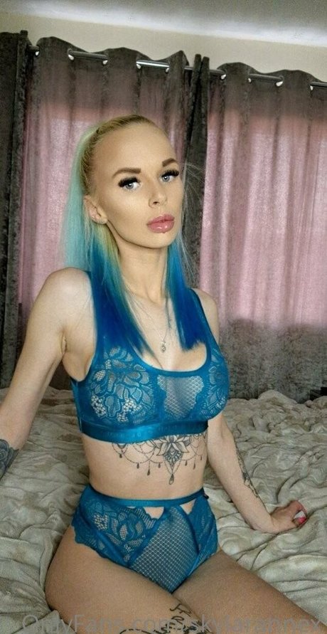 Nahá fotka uniklých OnlyFans od Skylarannex