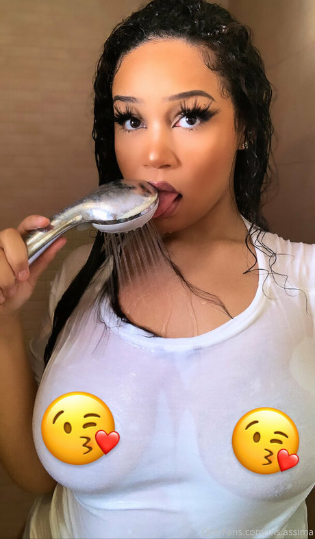 Naken lekkede OnlyFans-bilde av Marie Assie