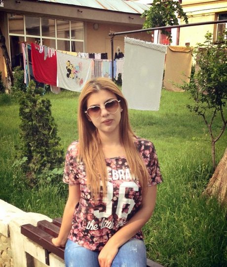 Nahá fotka uniklých OnlyFans od Roberta Ptru