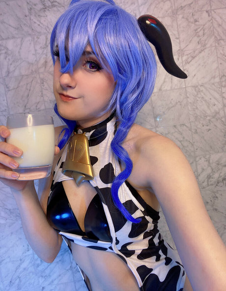 Mangoloo Cosplay