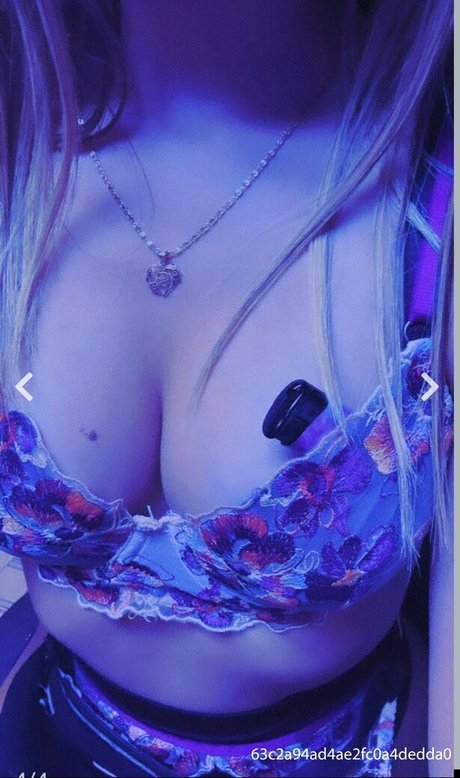 Nahá fotka uniklých OnlyFans od Hzsamantha