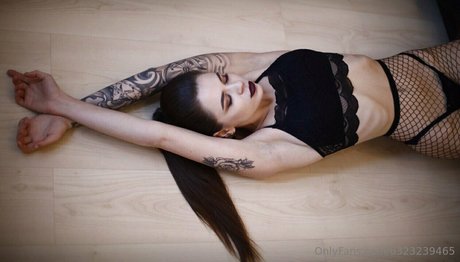 Yourlustfullover