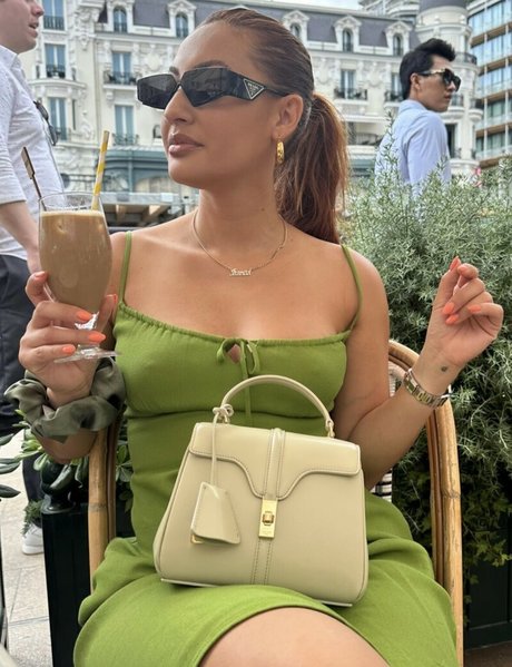 Francia Raisa