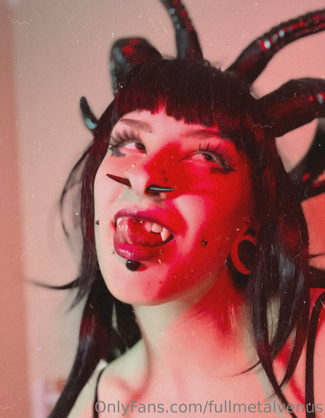 Fullmetalvenus OnlyFansリークヌード写真