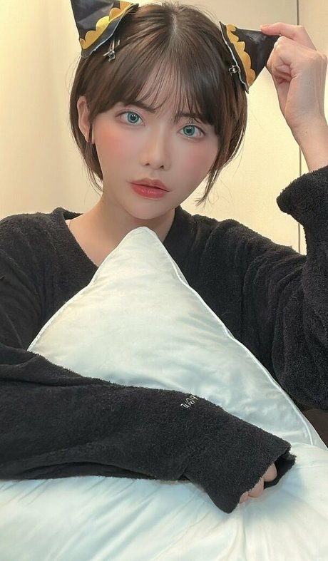 Eimi Fukada
