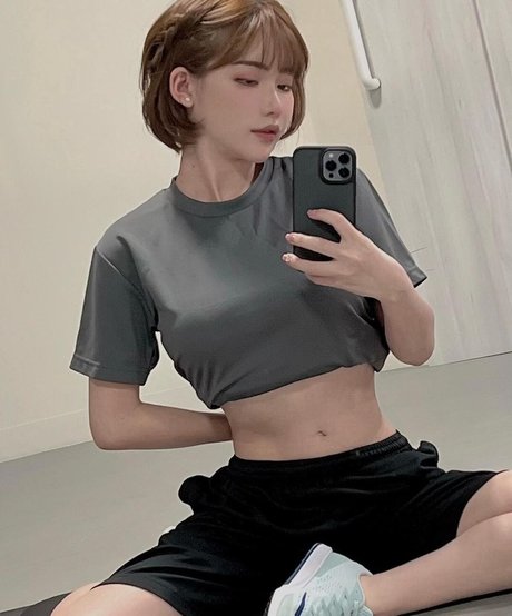 Eimi Fukada