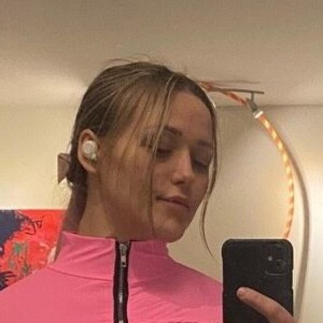 Nahá fotka uniklých OnlyFans od Ellenvy