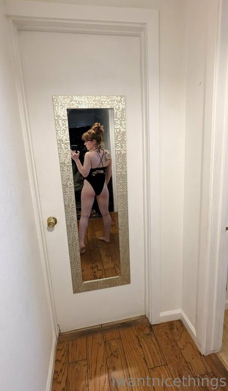 Naken lekkede OnlyFans-bilde av Iwantnicethings