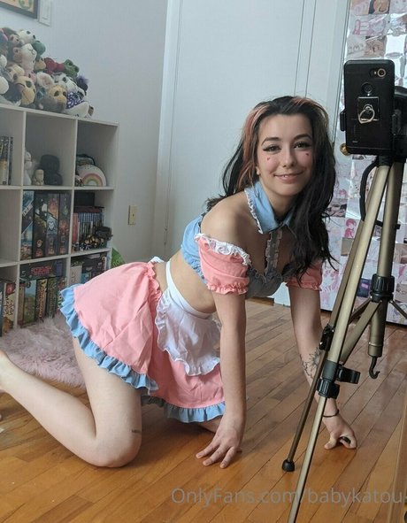 Naken lekkede OnlyFans-bilde av Babykatou