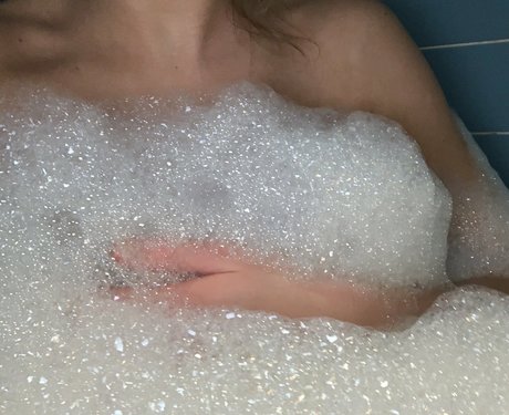 Naken lekkede OnlyFans-bilde av Rileynate