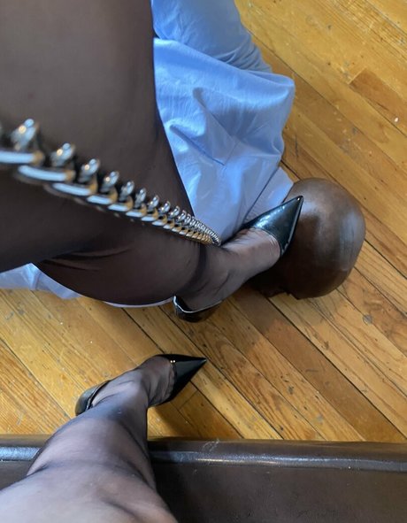 Foto di nudo di fuga di OnlyFans di Interracialdomination