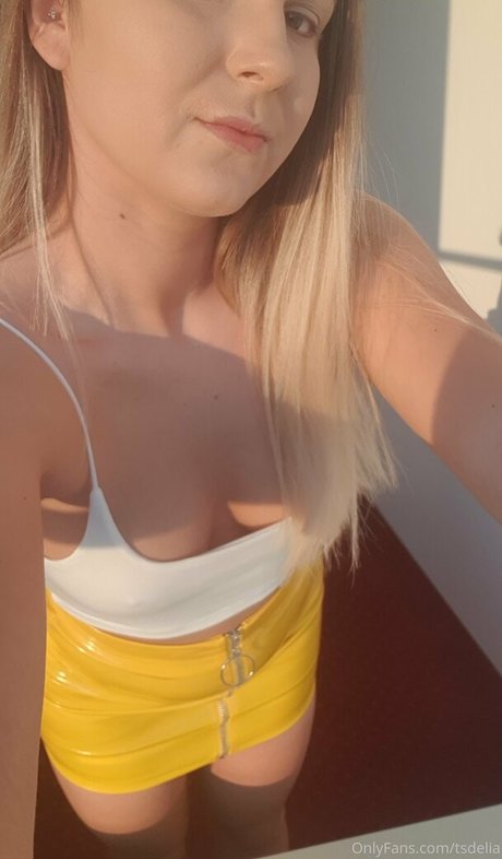 Nahá fotka uniklých OnlyFans od Tsdelia