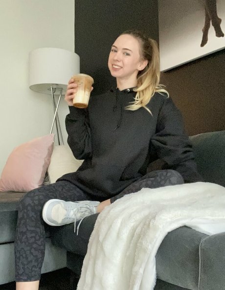 Beccaaviatrix