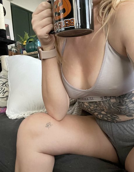 Abbsoluteltyabbs