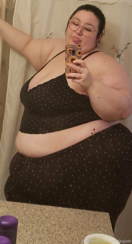 Naken lekkede OnlyFans-bilde av Veronikajade