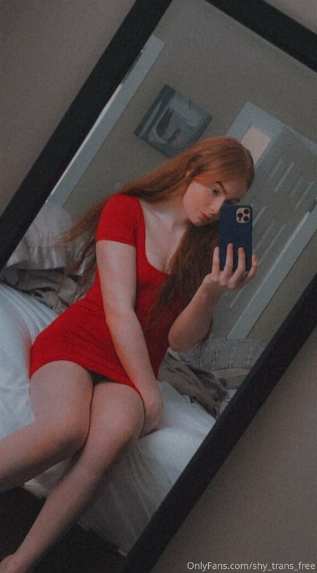 Nacktes geleaktes OnlyFans-Foto von Shytransfree