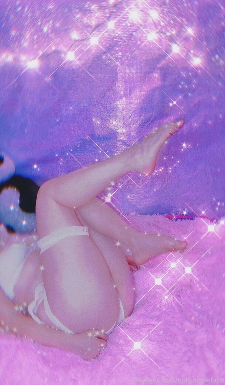 Nahá fotka uniklých OnlyFans od Hollynicolebtch