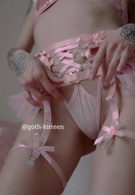 Gothkitteen