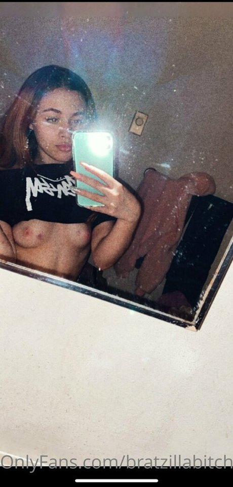 Nahá fotka uniklých OnlyFans od Lilypopz