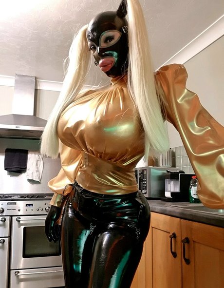 Evelyndoll