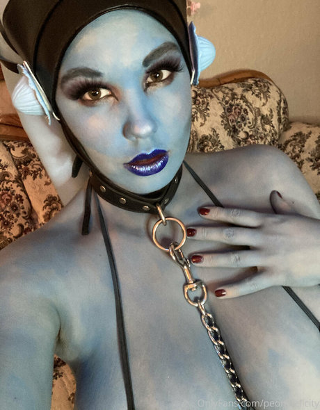 Nahá fotka uniklých OnlyFans od Peonyfelicity