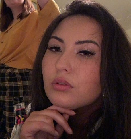 Naken läckt OnlyFans-bild av Darci Ormiston