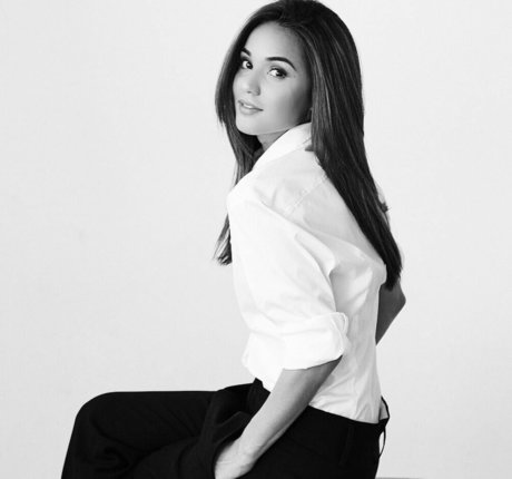 Nøgent lækket OnlyFans-billede af Summer Bishil