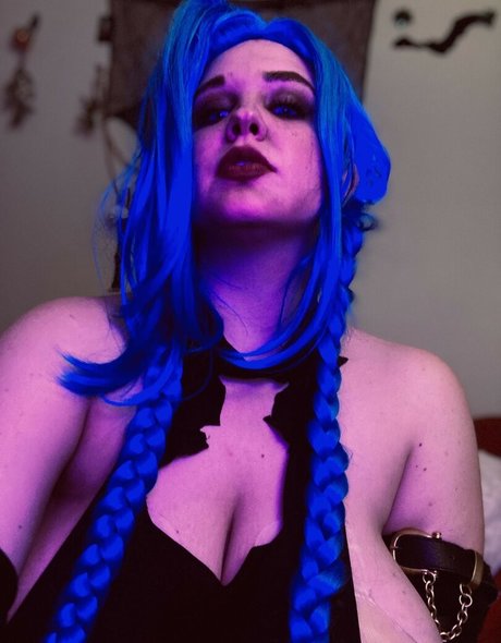 Naken läckt OnlyFans-bild av Peony Felicity