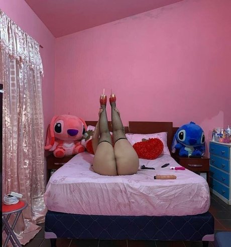 Naakte gelekte OnlyFans-foto van Dalma Vanesa Martinez