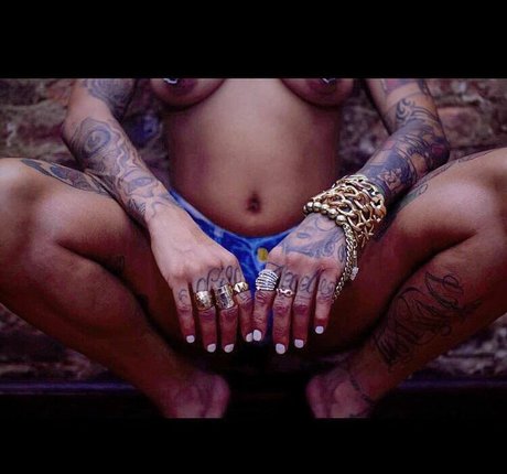 Flyyytattedsky