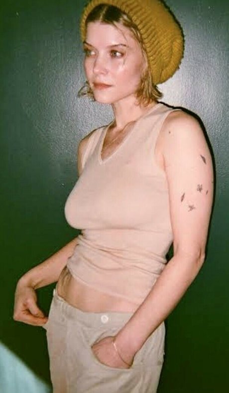 Naakte gelekte OnlyFans-foto van Sarah Jones