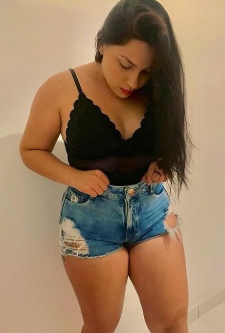 Foto di nudo di fuga di OnlyFans di Thallyta Araujo