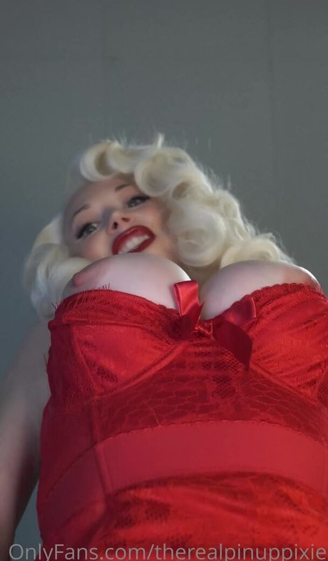 Pineup Pixie  nude leaked OnlyFans photo