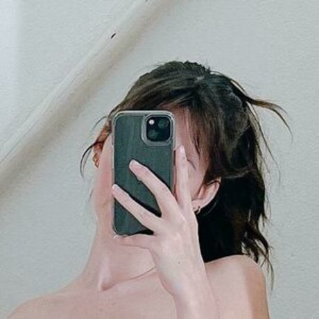 Nacktes geleaktes OnlyFans-Foto von Juliassecretfantasy