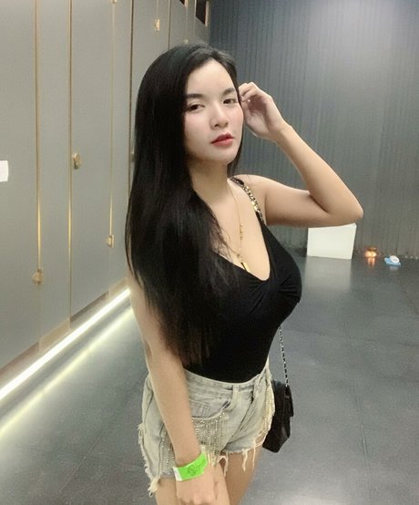 Alaston vuotanut OnlyFans-kuva Wanvisa Yodprasart