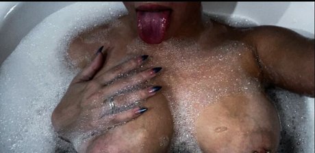 Nacktes geleaktes OnlyFans-Foto von Tucolorada12