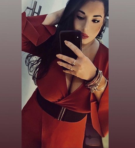Valeria Vela