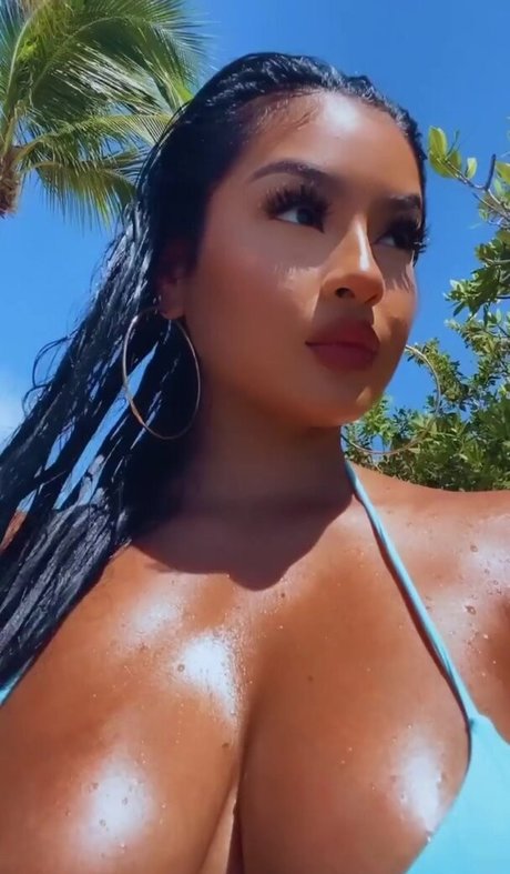 Lucero Crystal OnlyFans 유출 누드 사진