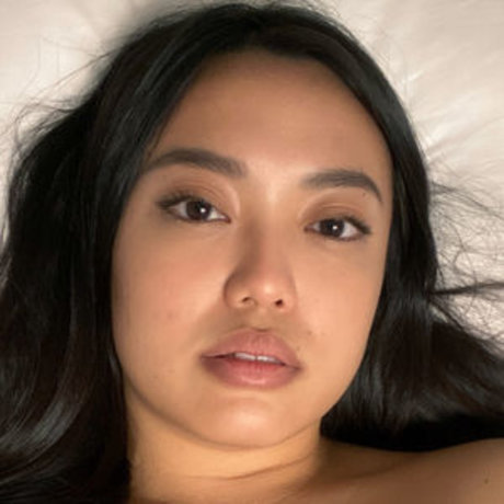 Naakte gelekte OnlyFans-foto van Tera S